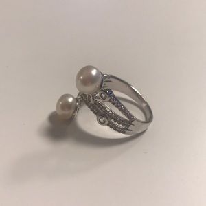 JTV Jewelry - JTV Pearl and White Cubic Zirconia Ring JTV Jewelry - JTV Pearl and White Cubic Zirconia Ring